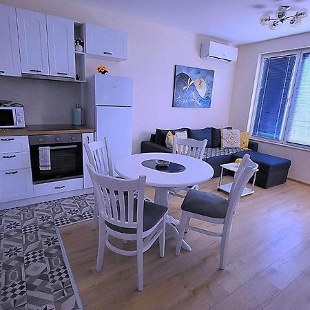 Nicky Holiday Flat Burgas Exterior photo